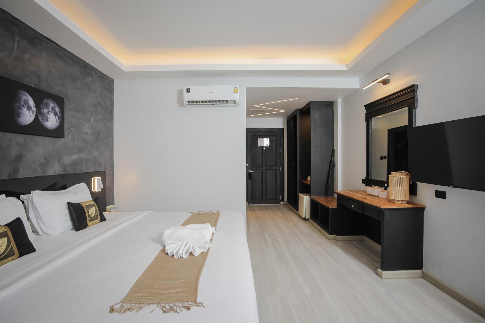 Etk Patong Resort Екстер'єр фото