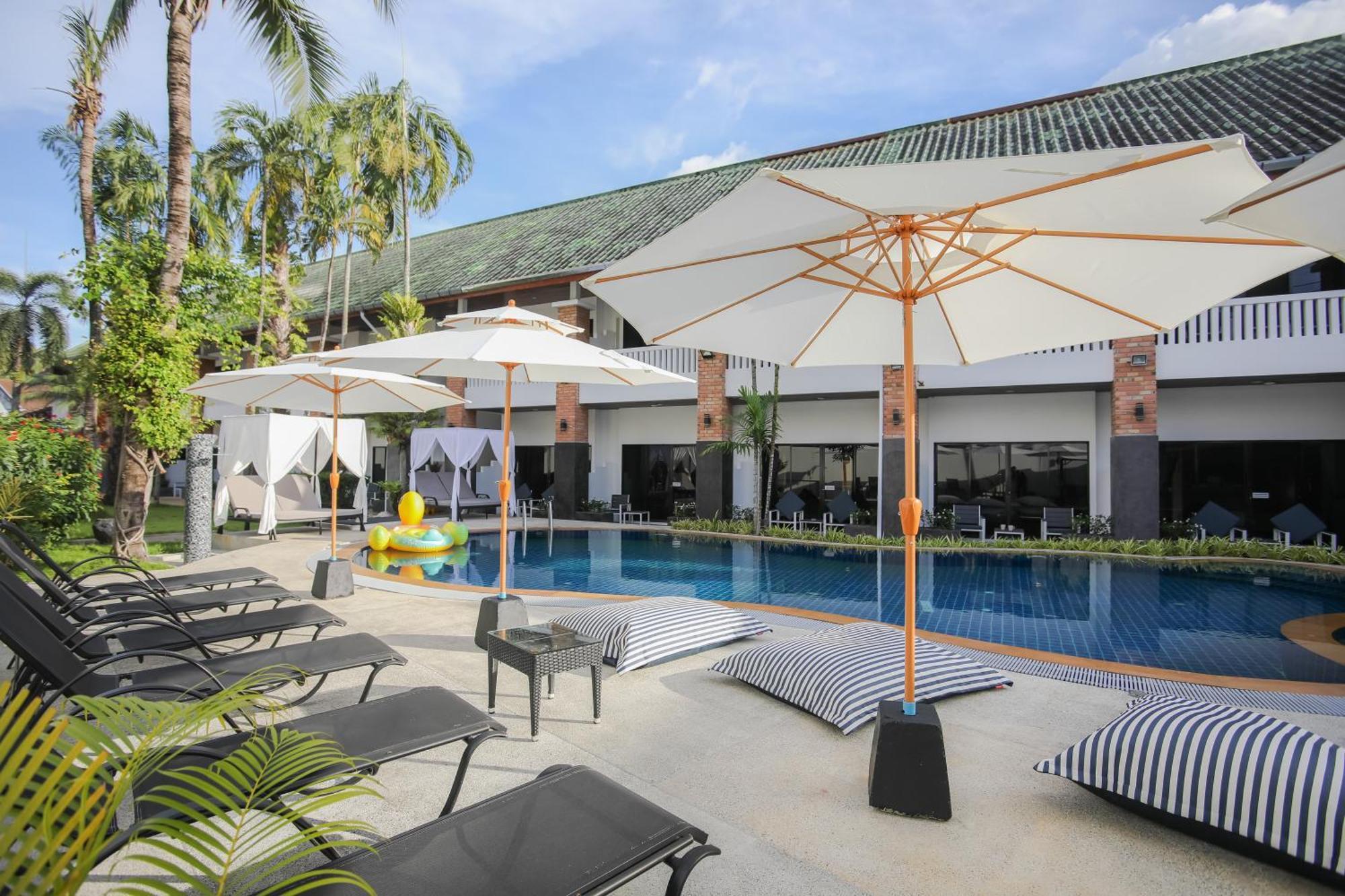 Etk Patong Resort Екстер'єр фото